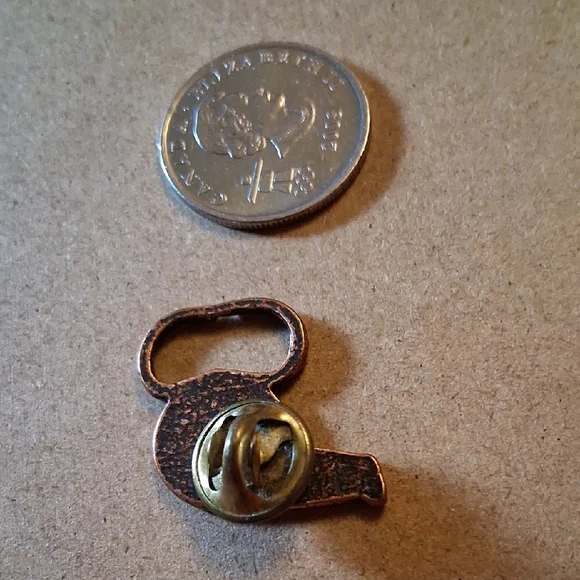 Bronze Pin - Picture 5 of 6